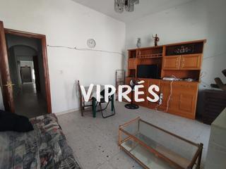 Duplex à Arroyo de la Luz. Mirad qué vivienda os traigo hoy!!situada en arroyo de la luz, p