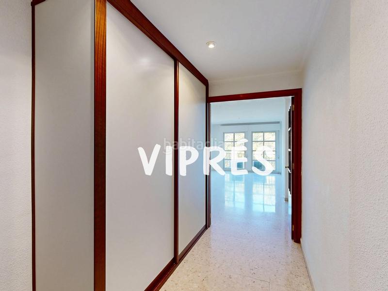 Foto 9d56e636-bf4d-49c1-ba95-e18c62f816bd. Pis amb calefacció aparcament a Este Mérida