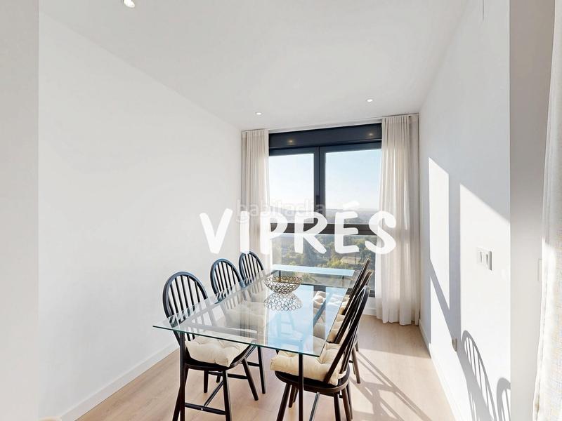 Foto 66f6ecf2-d699-4421-b4c3-ce8e99009f5b. Piso se vende magnífico piso situado en un edificio de reciente construcción, en una de las ubicaciones más valoradas de la ciudad. la en Cáceres
