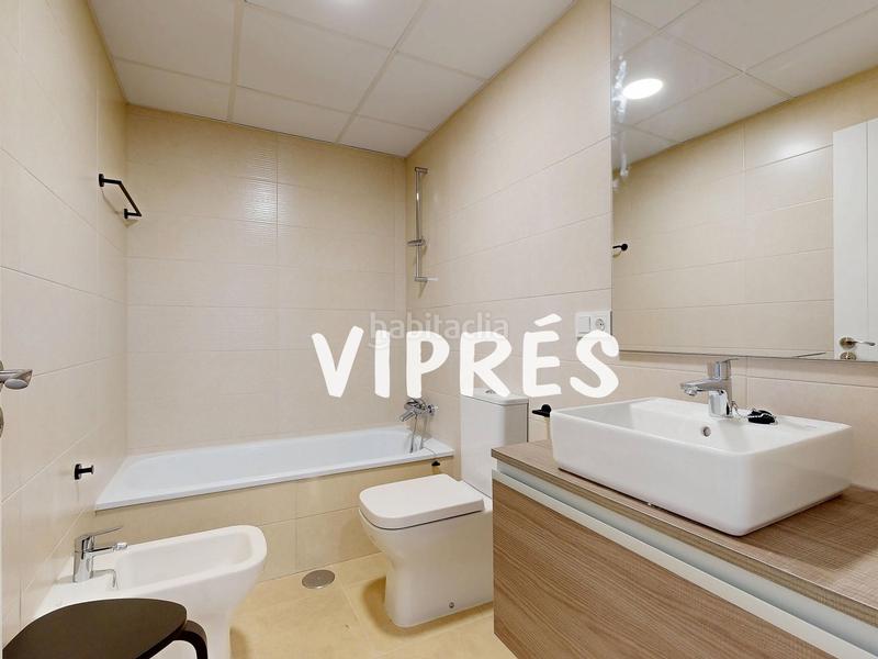 Foto a5368934-c1d2-423e-8024-78b9be45ecdf. Piso se vende magnífico piso situado en un edificio de reciente construcción, en una de las ubicaciones más valoradas de la ciudad. la en Cáceres