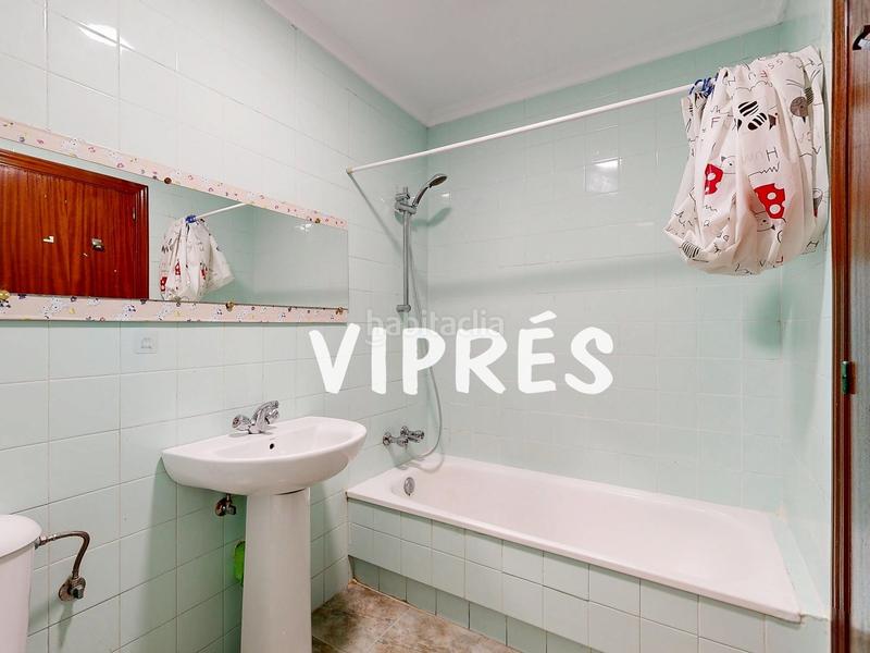 Foto 02f9b9ef-1c1b-47ad-844a-39811edc5523. Flat with heating parking in Centro Cáceres