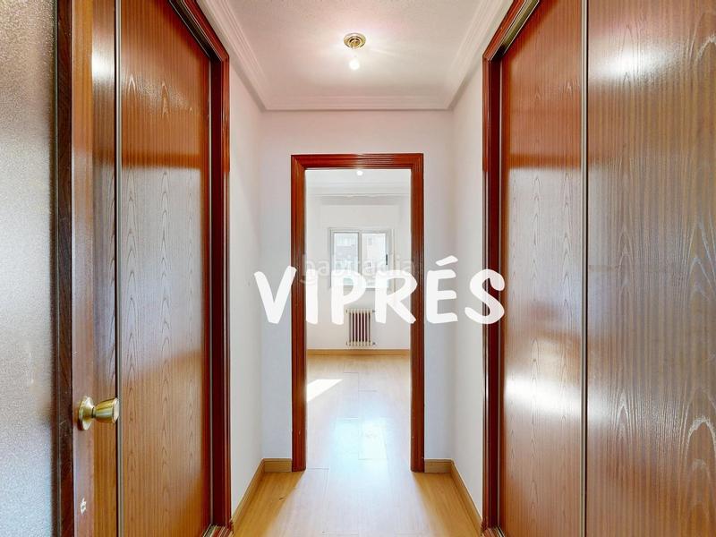 Foto 3b21f9d7-1f51-4a34-b551-12c845493315. Flat with heating parking in Centro Cáceres