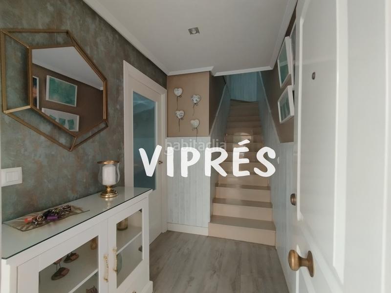 Foto 4ebd7e0a-8ddf-4529-8d36-ca2ffb125d6a. Haus mit heizung parking in Oeste Mérida