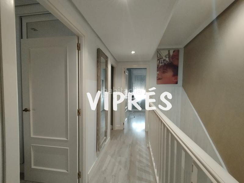 Foto edec6adf-9ece-469e-bc96-63e0beb5041f. Haus mit heizung parking in Oeste Mérida