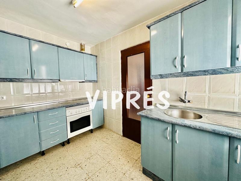 Foto 7445bc75-c423-4ee4-9593-3939d1a6d9fe. Casa a Oliva de Mérida