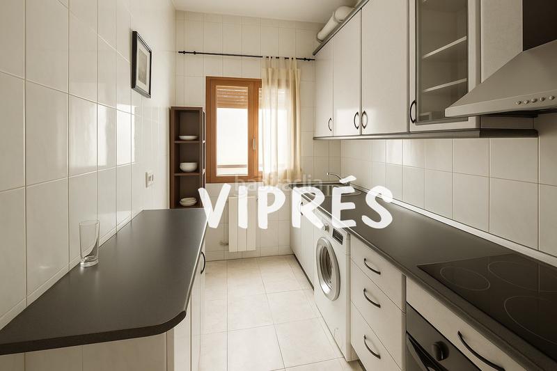 Foto fb1308cc-a1a4-40a5-81b2-59ca5b5639b2. Pis amb calefacció a Centro Mérida