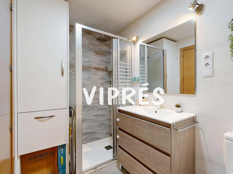 Foto f3e3043c-1e82-4c95-9e45-4e711afee727. Appartamento con riscaldamento parcheggio in Centro Cáceres