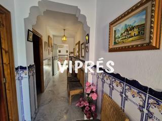 Casa en Lobón. Casa en la  localidad de lobón! se encuentra esta magnífica casa