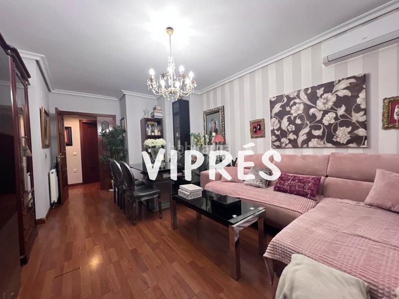 Foto 2ddbf781-8ecc-4810-b97b-31728765c8c0. Appartamento con riscaldamento parcheggio in nuevo Cáceres Cáceres