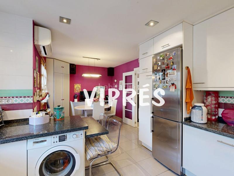 Foto 335a1ed8-00d8-43af-8f11-11e95b071f1f. Maison jumelée avec chauffage parking dans Oeste Mérida