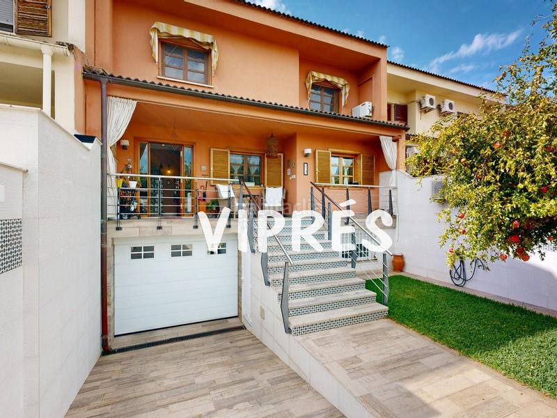 Foto 7060d8fd-6a3f-48e1-87cc-4d28e1fa398d. Maison jumelée avec chauffage parking dans Oeste Mérida