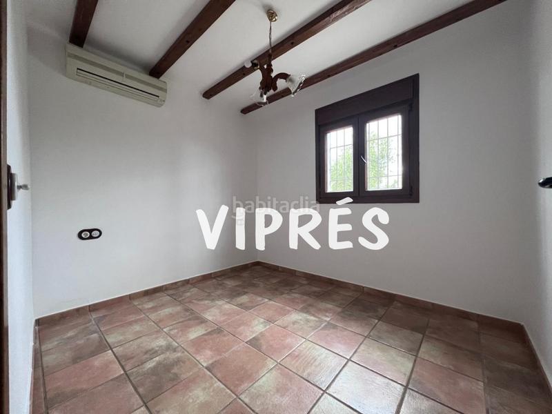 Foto e57b4b00-0aac-4416-8416-89c9716342a5. Casa amb calefacció a Casar de Cáceres