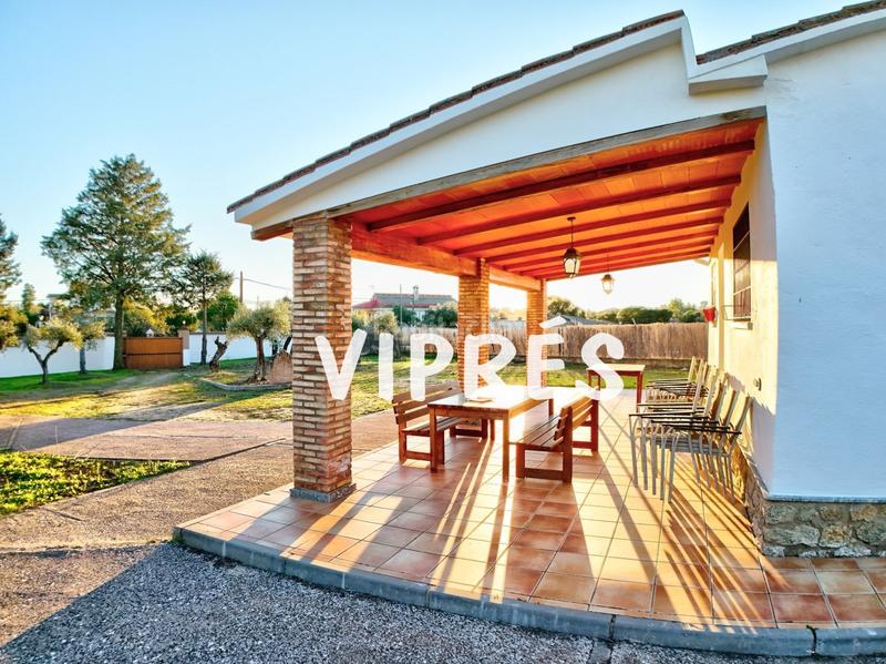 Foto e5faa16d-25c1-4428-b920-487c551cc6ef. Casa amb calefacció a Casar de Cáceres