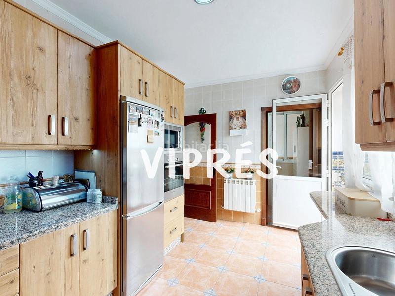 Foto 66e1d269-00df-468c-89ec-502f30e765a6. House with heating parking in Arroyo de San Serván