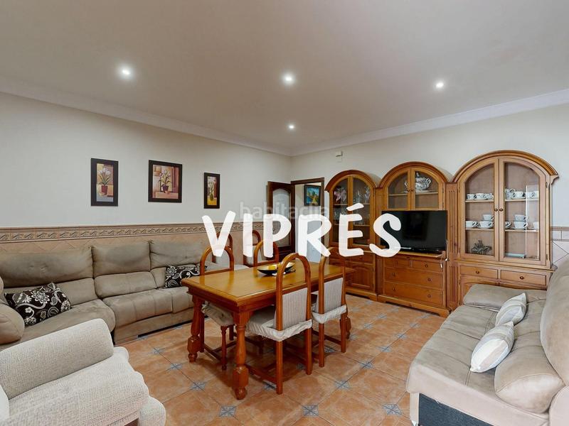 Foto 89b0817c-e435-488f-a9bb-fe2f85ceaa69. House with heating parking in Arroyo de San Serván