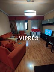 Appartement à Nuevo Cáceres. Oportunidad en nuevo cc,  zona muy demandada por su comodidad y