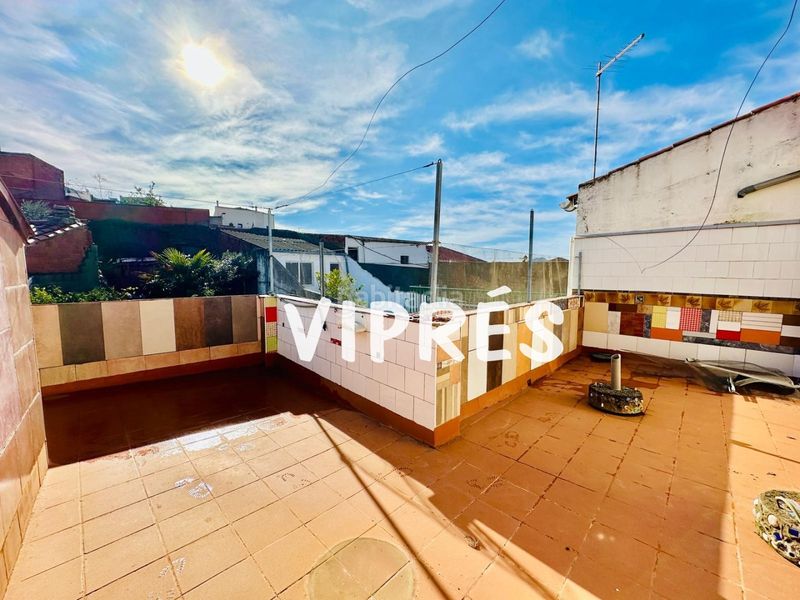 Foto fca4c34f-cb2d-4316-983d-50576cadbc42. Casa a Zarza (La)