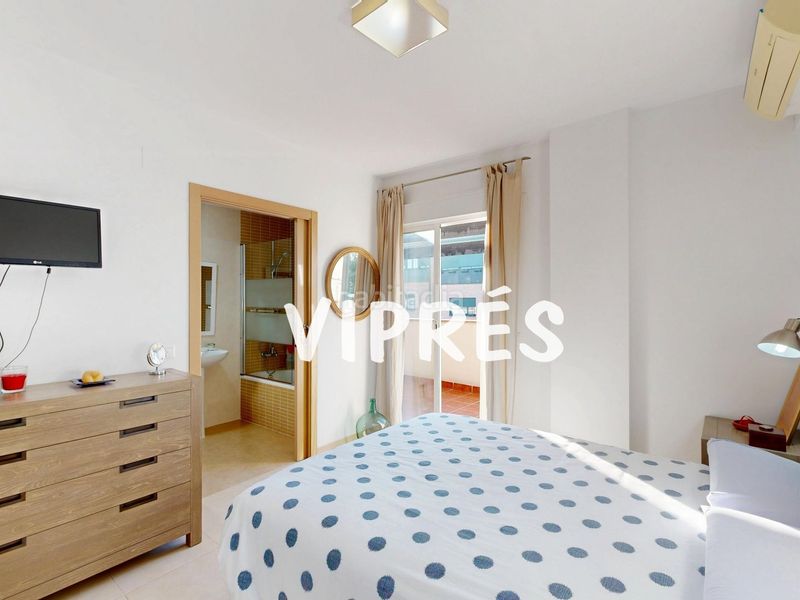 Foto 7ba94d07-326d-4ff6-b01c-2aceb21e6d49. Casa adossada amb calefacció aparcament a Montesol - Mejostilla Cáceres