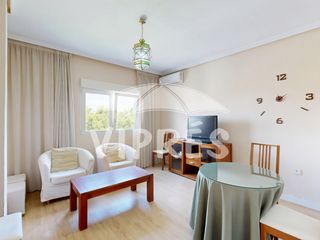 Appartamento in Este. Se vende piso en zona san luis de mérida, reformado