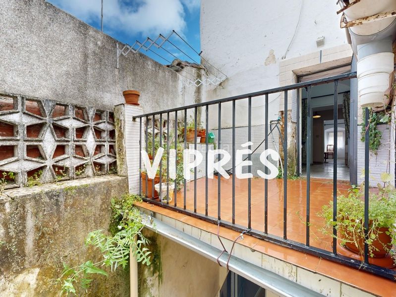 Foto c6af696a-7432-406f-968e-87aa04fbeb77. Casa a Casco Antiguo Cáceres