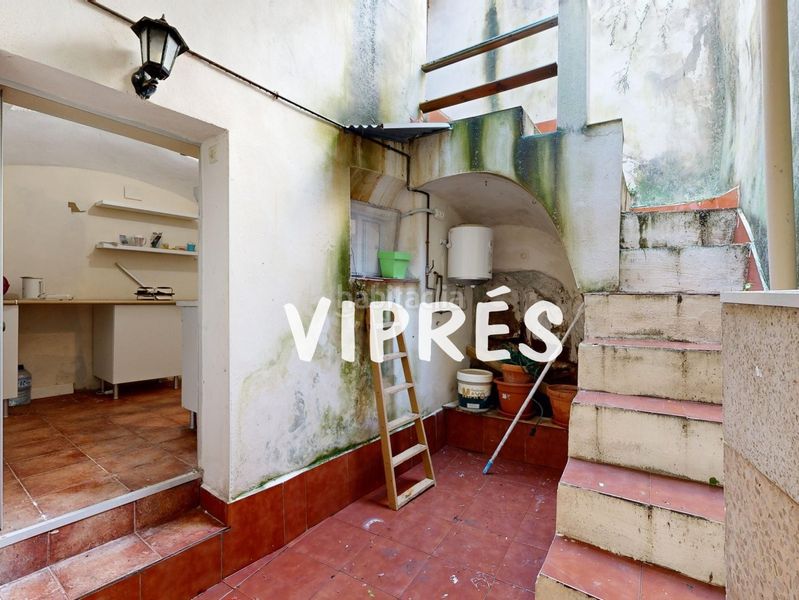 Foto d8753207-e12d-44e2-babc-a736b1ae8fbc. Casa a Casco Antiguo Cáceres