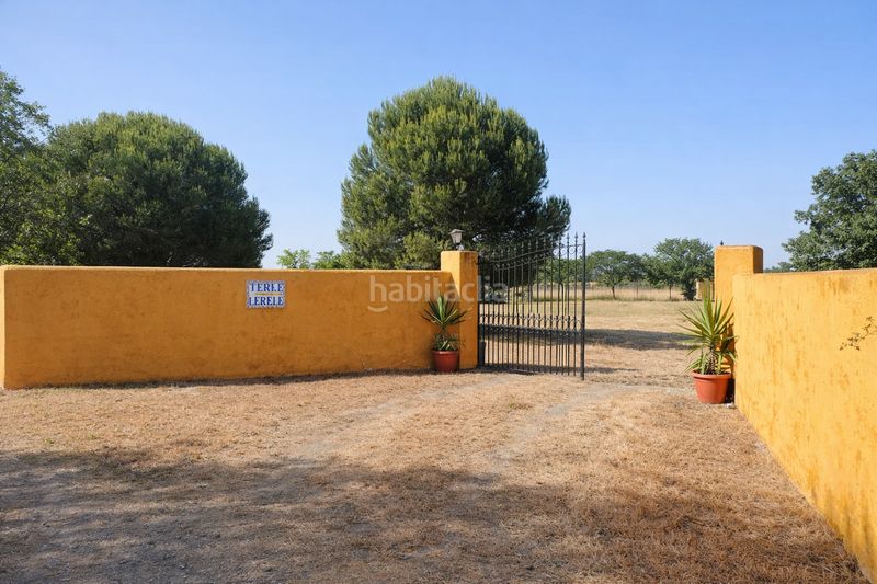 Foto 2120d9e3-ca8d-4e97-8e25-e80879ce270f. Finca rústica a Alcuéscar