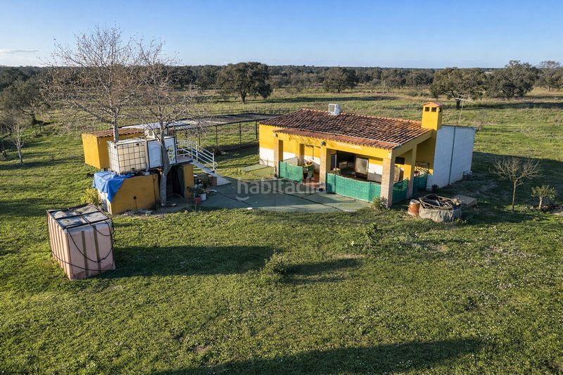 Foto 6c002e98-7336-4e03-9151-3a8e7088b422. Finca rústica a Alcuéscar