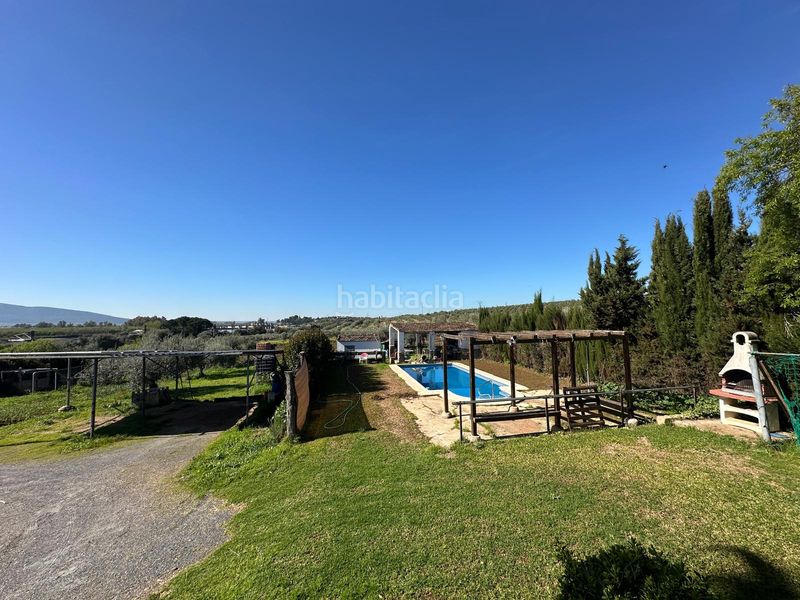 Foto 0513a02b-6f96-4dee-9160-aa954a8d4923. Masia a Esparragalejo