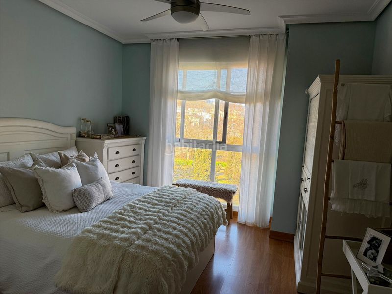 Foto d15d893a-aa13-456e-8c28-cc57fbf3e603. Àtic amb calefacció a Montesol - Mejostilla Cáceres