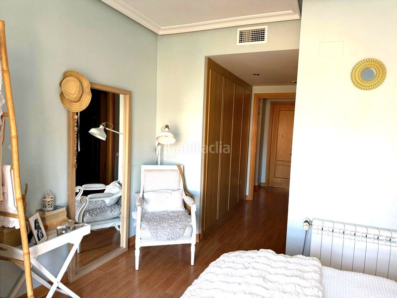 Foto e09d8623-9978-470a-9d39-6626d3560315. Àtic amb calefacció a Montesol - Mejostilla Cáceres