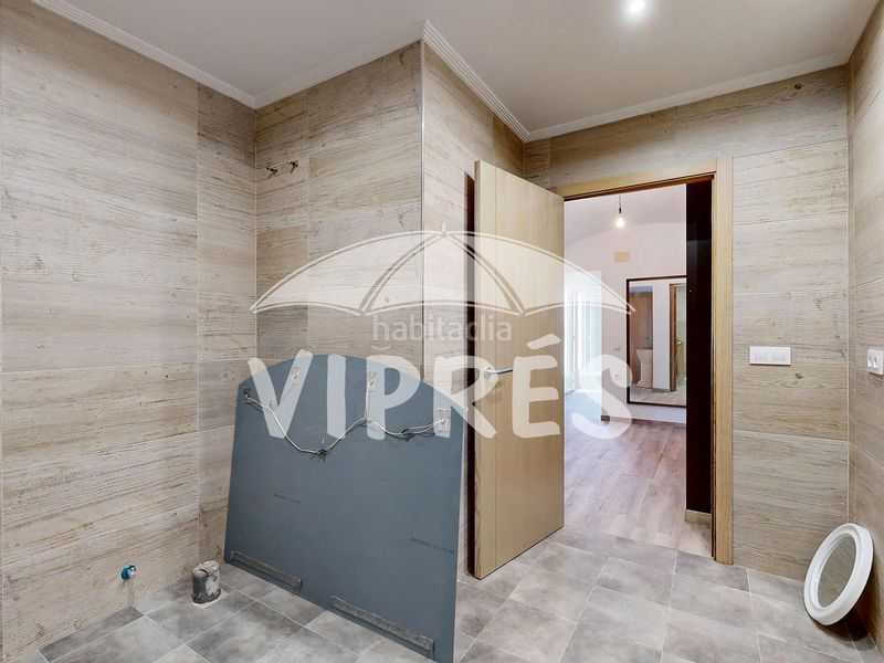 Foto 9d35000a-44af-4bdb-933e-5bf645cf0ea0. Casa adossada a Casar de Cáceres