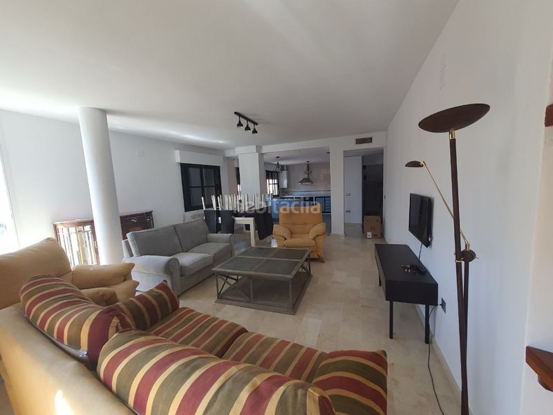 Foto 087dc05c-5b5f-40d9-8132-dfb78a45dc04. Duplex in Centro Cáceres