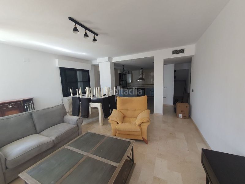 Foto 99efd809-12b8-477e-9edf-12832b08ceb1. Duplex in Centro Cáceres