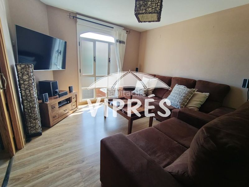 Foto ba6fd479-0445-48da-9b14-abdd445be634. Casa adossada amb calefacció a Norte Mérida