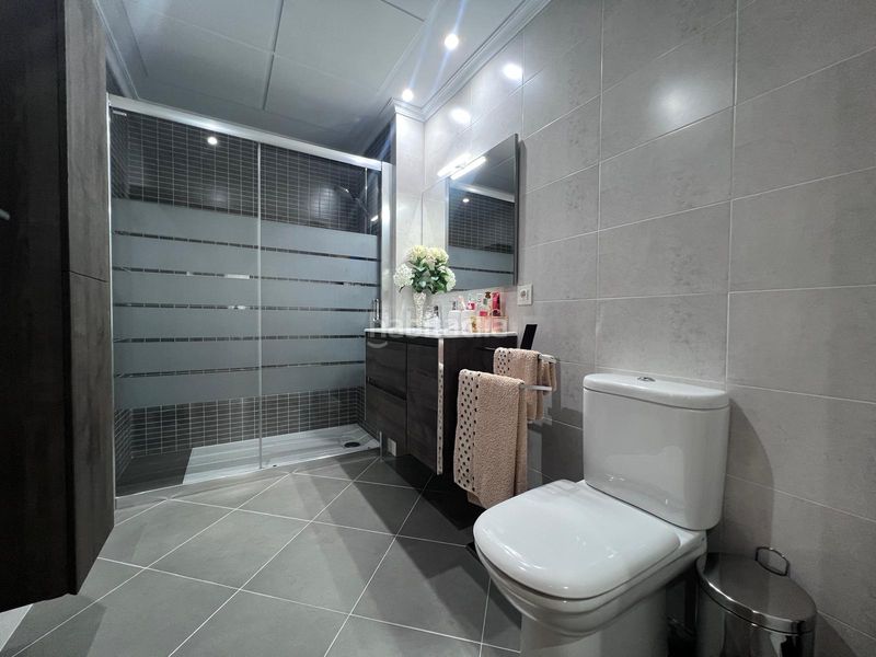 Foto a530b1f7-13c8-47d8-aa2e-50a2b7eb70c5. Casa adossada a Montesol - Mejostilla Cáceres