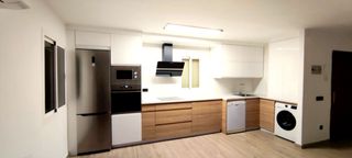 Appartement à Centro. Piso de 3 dormitorios reformado a estrenar en llopis