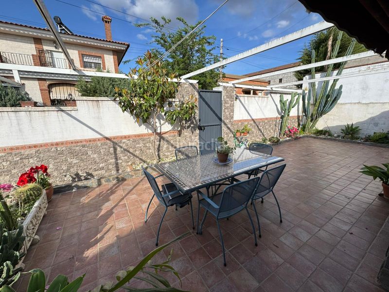 Foto 4210e964-1289-493c-8c61-c4f088271534. Casa amb calefacció piscina a Este Mérida