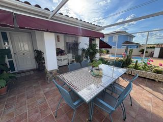 Maison à Este. Venta de chalet zona vivero
