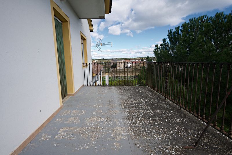 Foto a4c880cf-d0cd-4290-bd3b-e521429832a5. Casa  en Torremocha