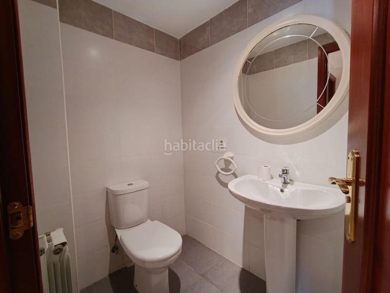 Foto 07bb5bdd-51b1-495c-b6b9-e0d3e5dab09e. Piso  en venta en edificio san carlos en Este Mérida