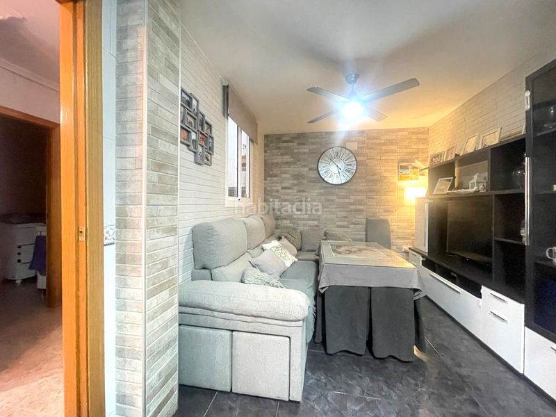 Foto ae054e25-1c8d-4796-abba-bb3e3056bd43. Casa a nuevo Cáceres Cáceres