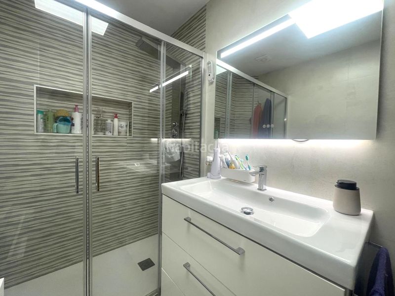 Foto c967eeef-86aa-4736-9074-f72b1ff2f085. Casa a nuevo Cáceres Cáceres