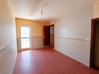 Maison à Aldeacentenera. Casa en venta en aldeacentenera