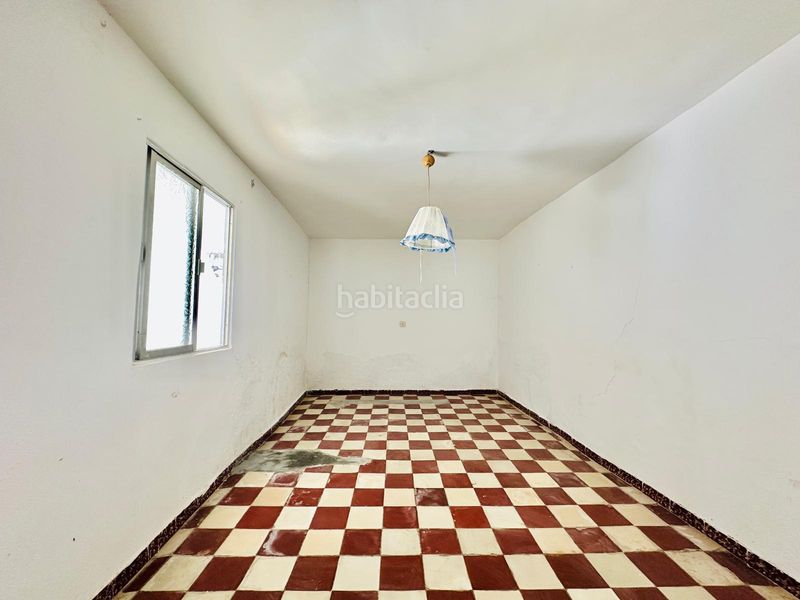 Foto f1190e1b-f4ca-4ec1-925b-2dde42f9eaa6. Casa a Alange