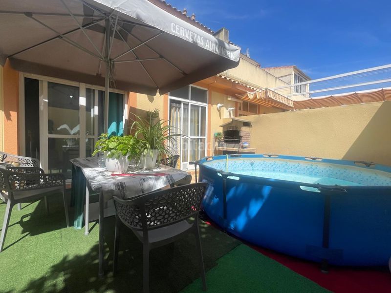 Foto fb145d92-dedc-4ee0-94ef-fe083749b995. Casa adossada a Montesol - Mejostilla Cáceres
