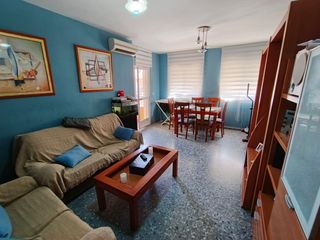 Flat in Este. Piso en venta 4 dormitorios en montealto garaje y trastero