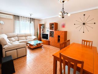 Casa adossada a Montesol - Mejostilla. Adosado en venta en mejostilla en cáceres