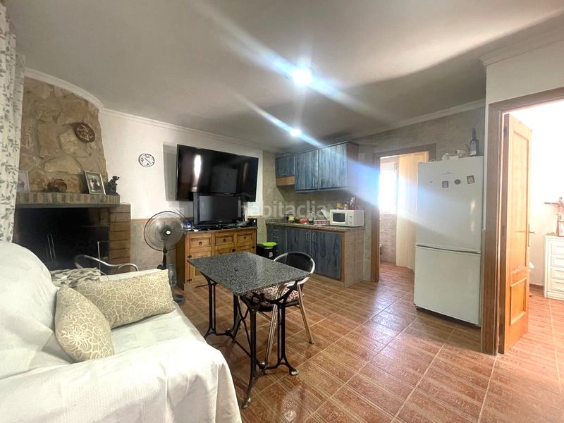 Foto b72a73e9-b9e9-47e2-946d-5956e233e98a. Finca rústica a Helechosa de los Montes