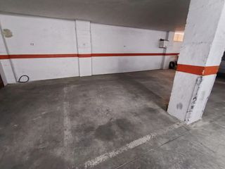 Aparcament cotxe a Centro