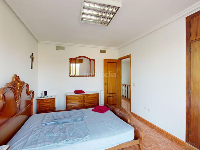 Foto 285d9b6a-5881-4e28-8315-1d089ee40343. Casa adossada a Montesol - Mejostilla Cáceres